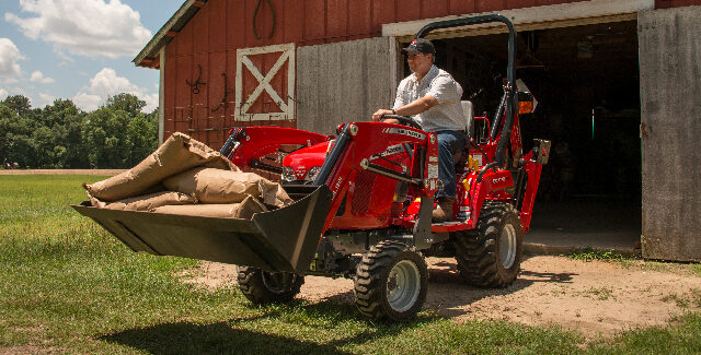 Massey Ferguson G1700 Series with loader