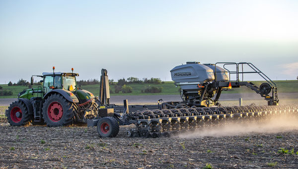 Fendt Momentum Planter